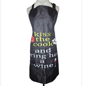 Kiss The Cook Womens Fun Apron NWOT